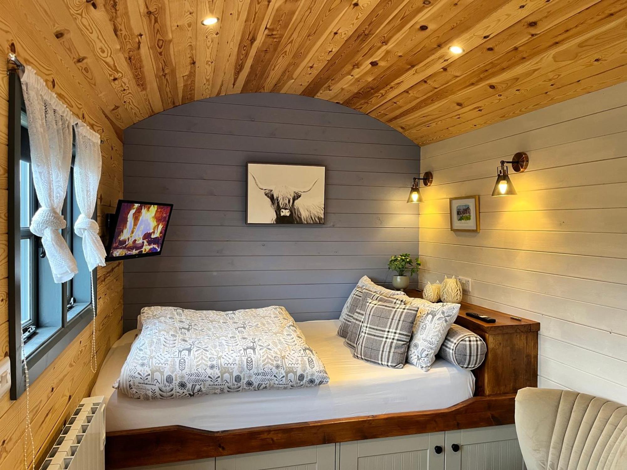 Oakies Farm Stays Llandovery Dış mekan fotoğraf